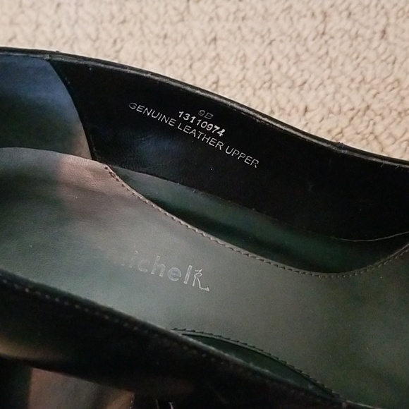 Black pumps size 9 by Pierre Michel - Picture 4 of 8